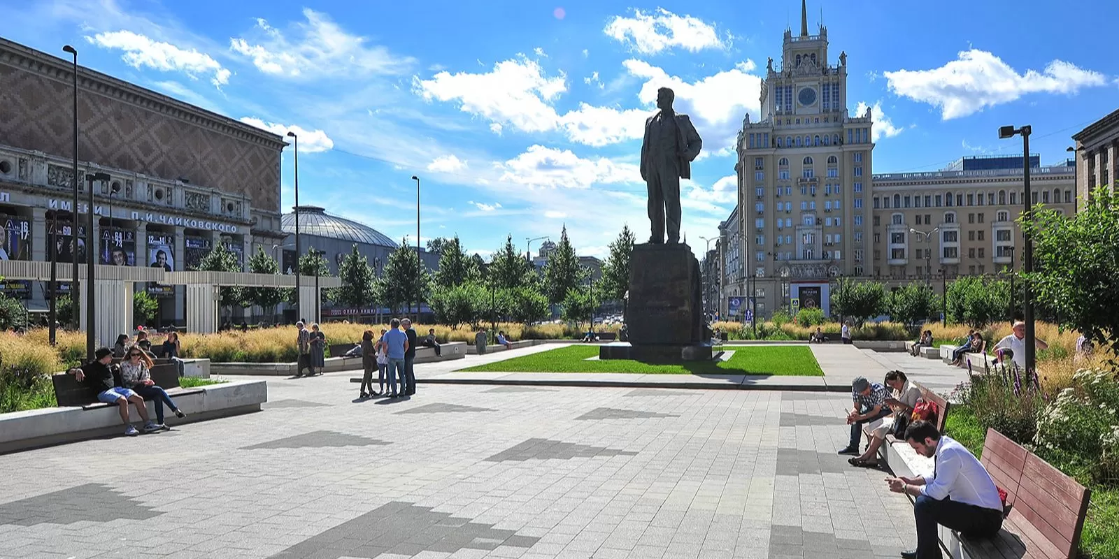 130 лет со дня рождения Владимира Маяковского: как Москва готовится к круглой дате