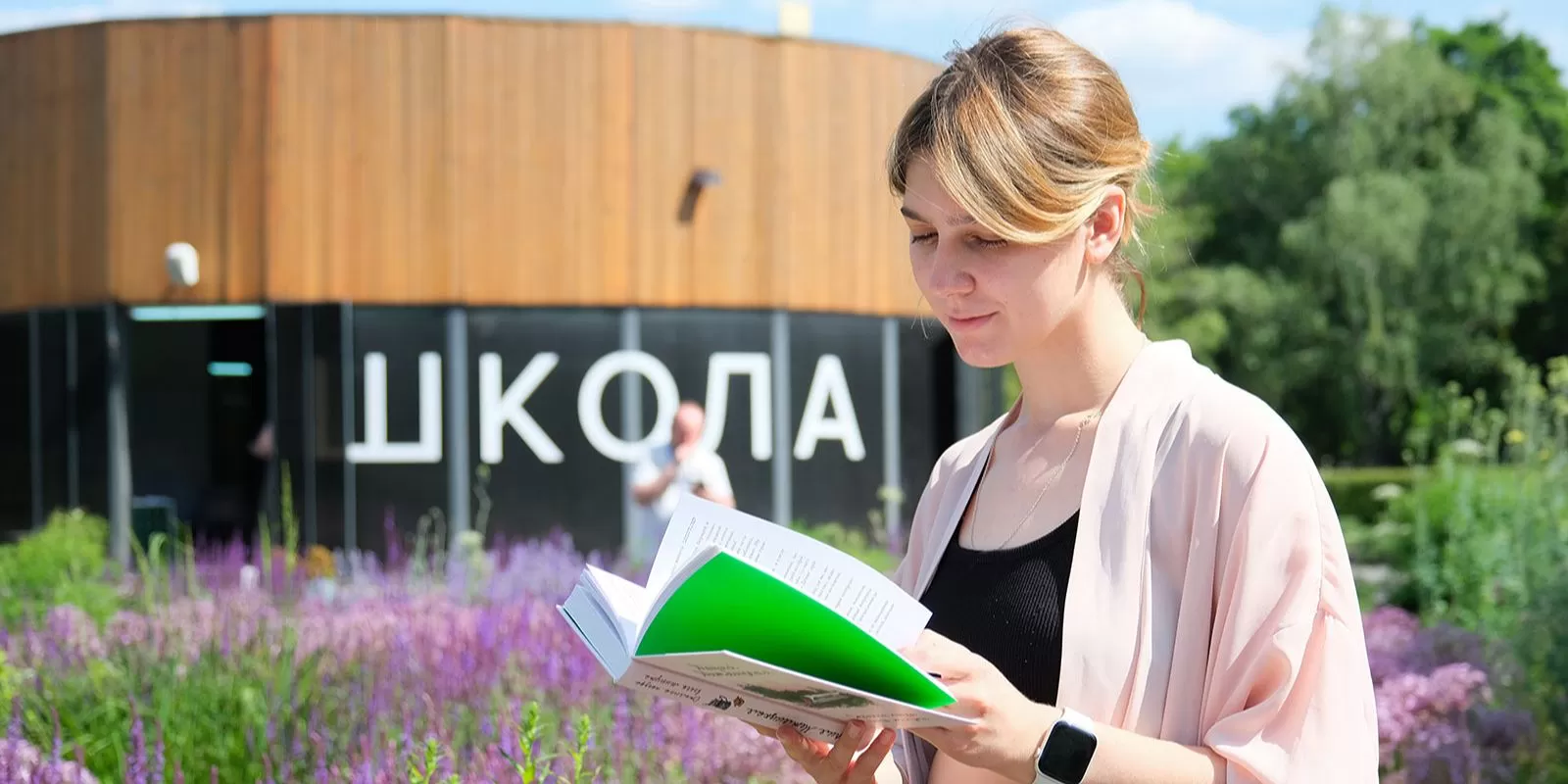 Знакомство с писателями и книжными новинками: что еще ждет посетителей фестиваля «ЛетЛитФест» в «Музеоне»