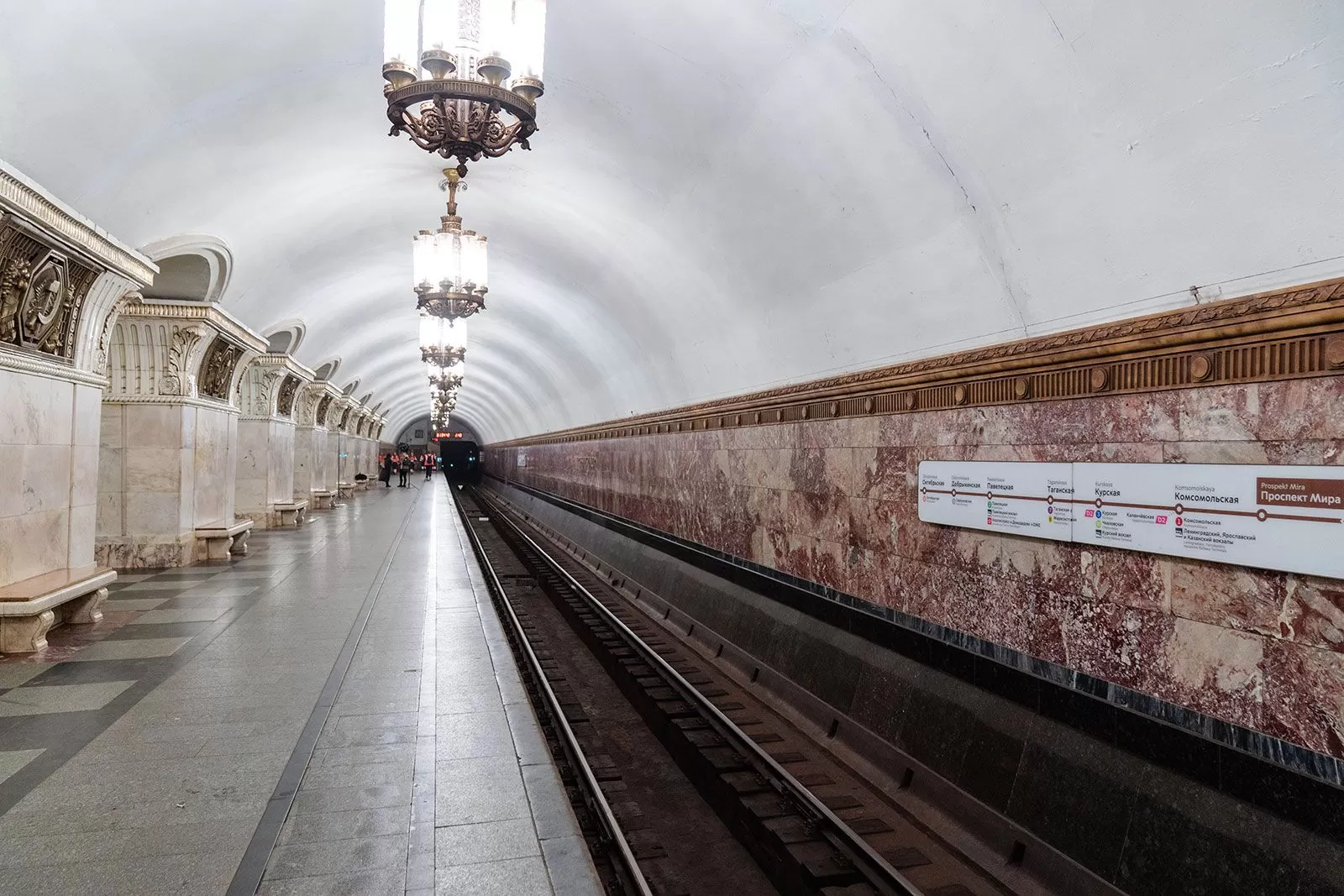 Мэр города рассказал о реставрации станций московского метро