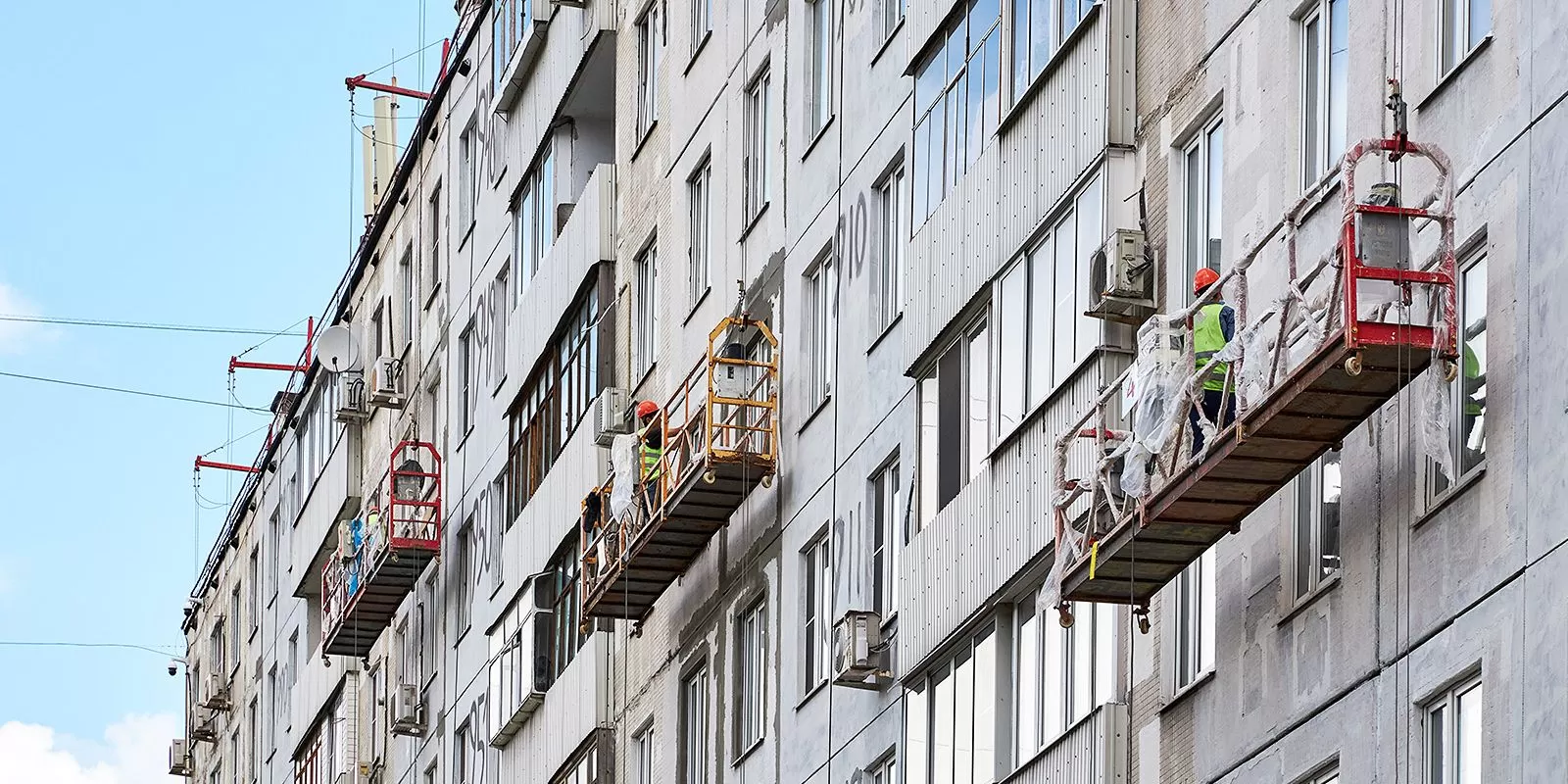 Более 2,3 тысячи домов капитально отремонтируют в Москве в 2024 году