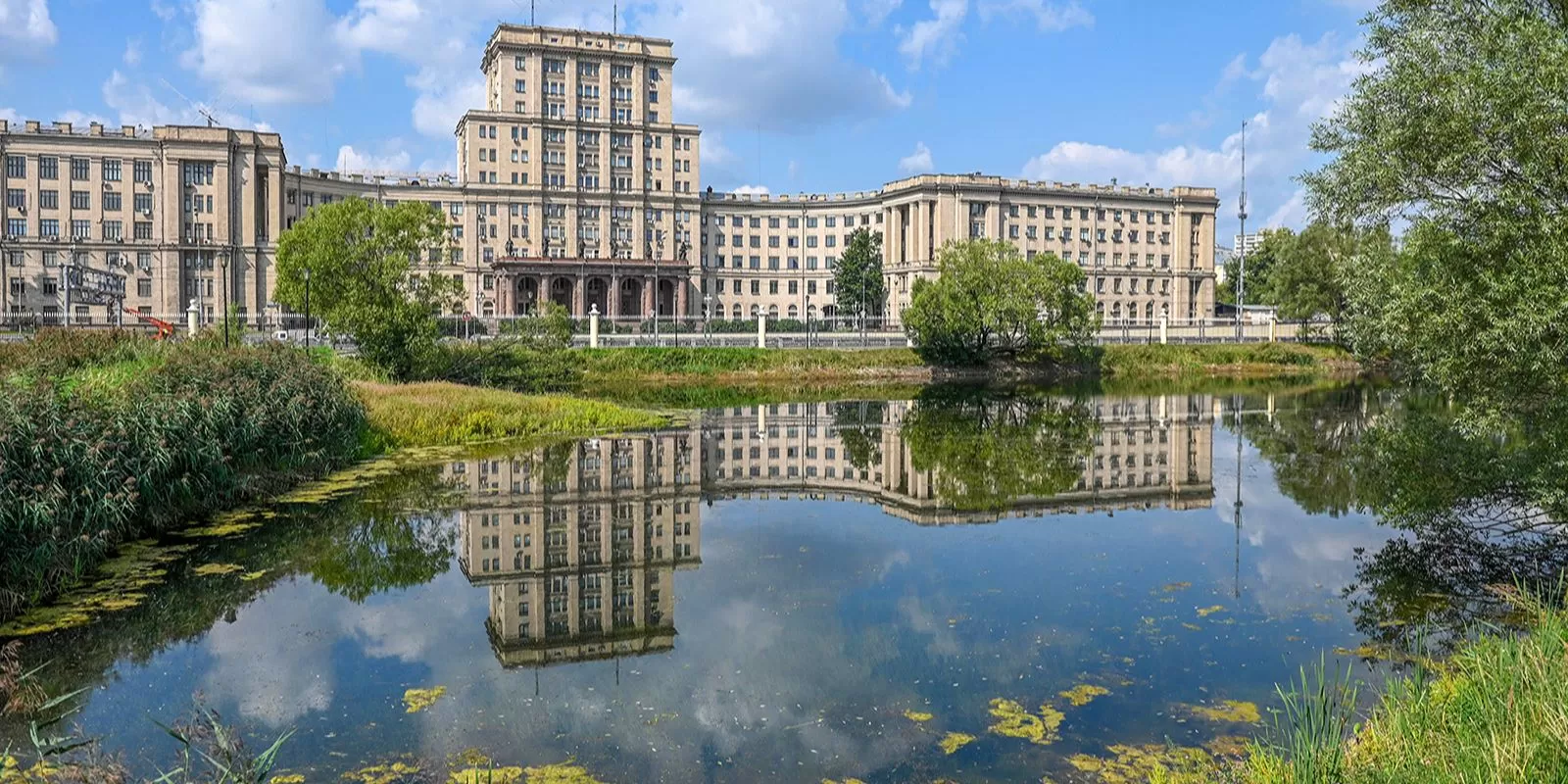 Правительство Москвы подвело итоги мероприятий по охране водных объектов