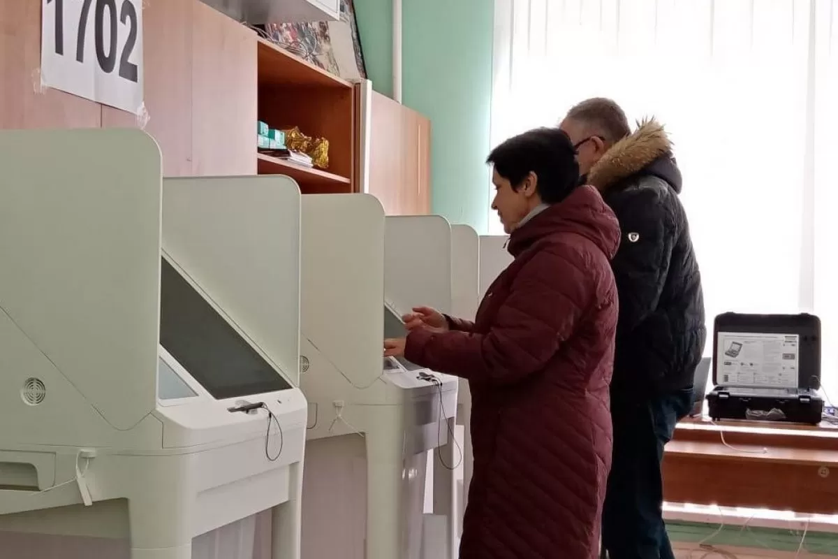 ЦИК: На 16:20 явка на выборах Президента РФ составила 51,77% вместе с ДЭГ