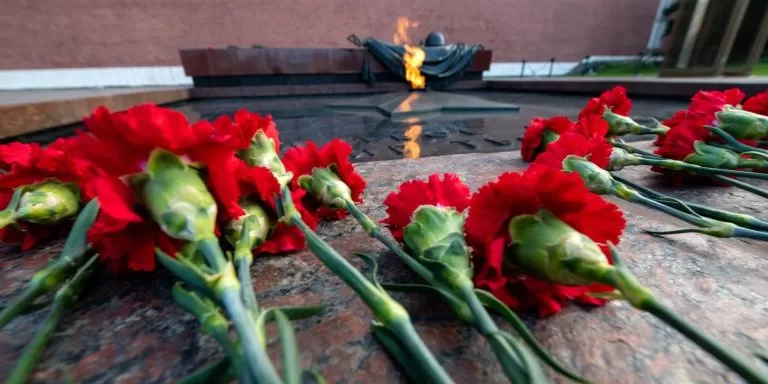 Мэр Москвы поздравил ветеранов с 81-й годовщиной снятия блокады Ленинграда