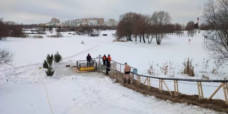 «Зима в Москве»: где оборудуют купели для крещенских купаний