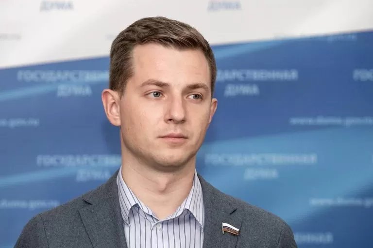 Артем Метелев: Получить общежитие в вузе станет проще, особенно студенческой семье
