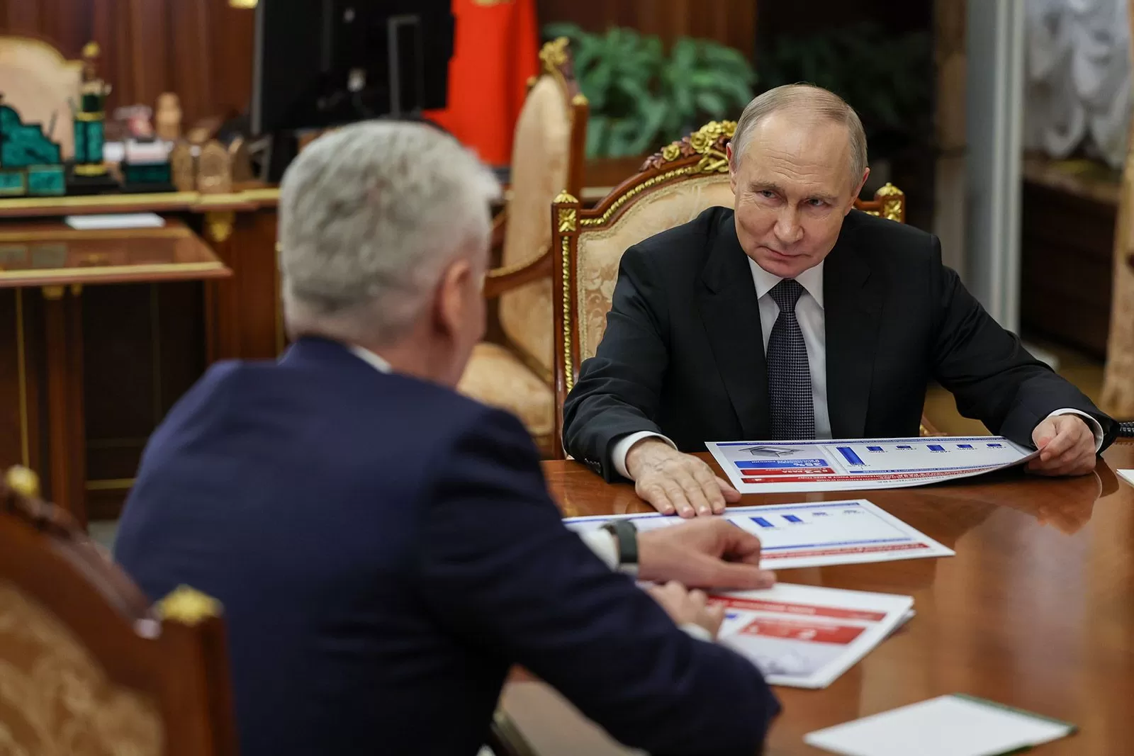 В Кремле состоялась рабочая встреча Президента РФ Владимира Путина с Мэром Москвы Сергеем Собяниным