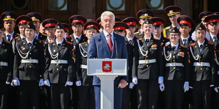 Сергей Собянин принял участие в юбилейном параде кадет