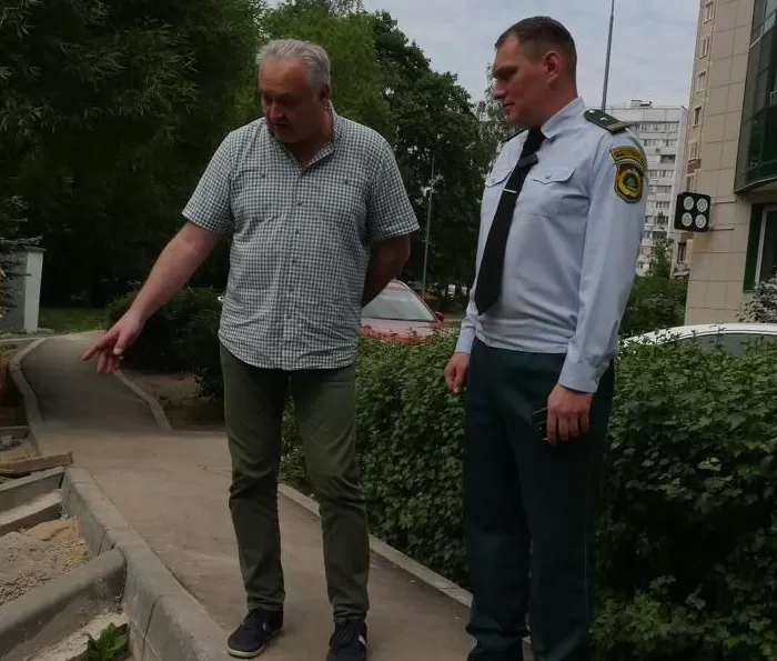 Андрей Титов оценил  ход благоустройства дворовых территорий Зеленограда