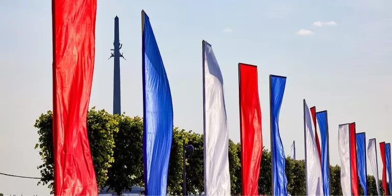 Концерты, выставки, шоу и квесты от реконструкторов: как Москва встречает День России
