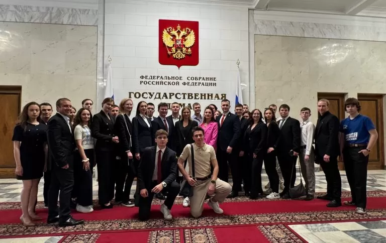 Юлия Дрожжина встретилась в Государственной Думе с участниками «ПолитЗавода»