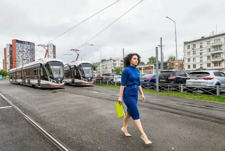При поддержке Сабины Цветковой на маршруте № 46 «Метрогородок – МЦД Калитники» запустили дополнительные трамваи
