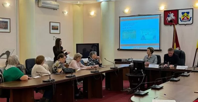 На юго-западе столицы состоялся открытый диалог жителей с главным врачом государственной стоматологической поликлиники