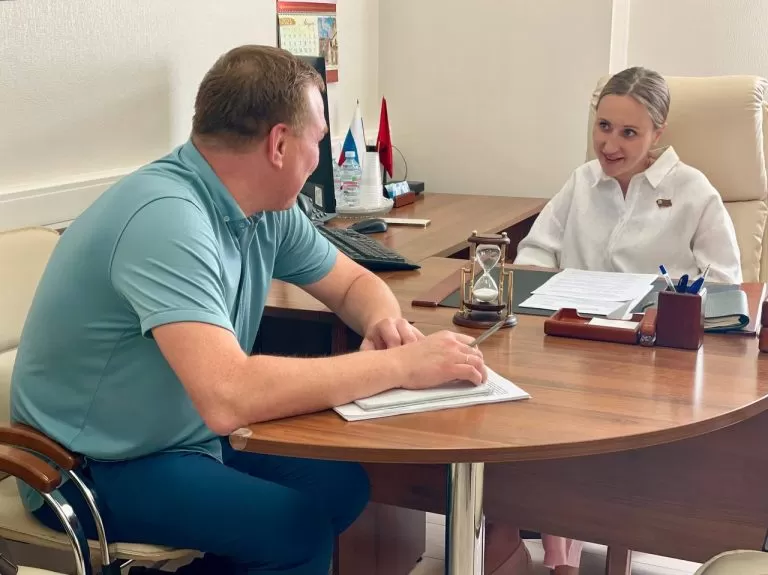 Депутат МГД Дарья Борисова обратила внимание на проблемы жителей дома в Коптеве, столкнувшихся с нарушениями при проведении капремонта