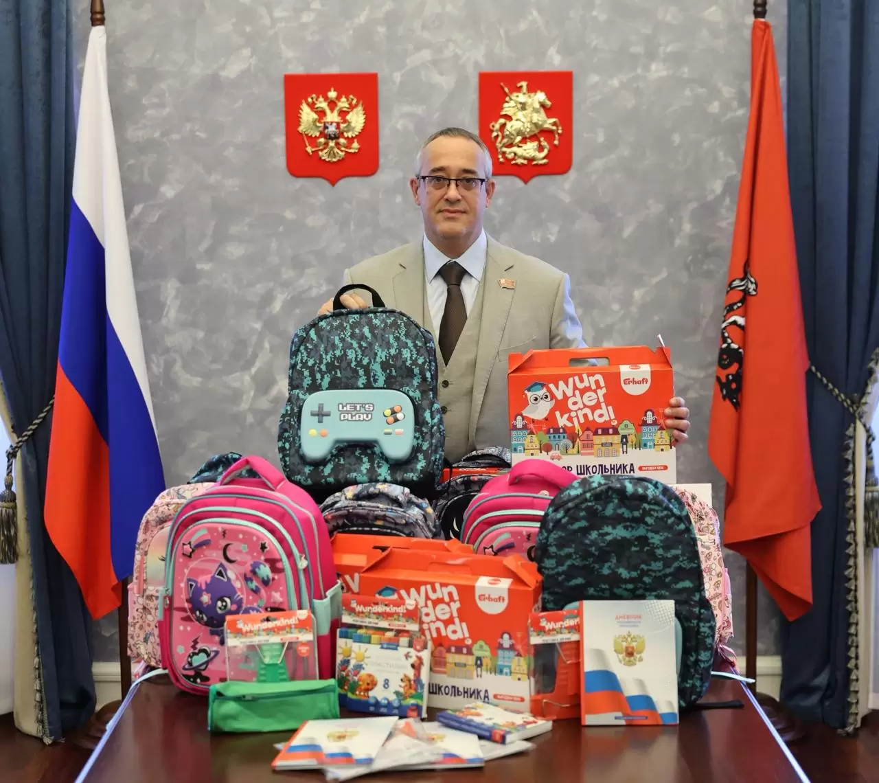 Алексей Шапошников: Акция «Собери ребёнка в школу» – это реальная поддержка для тысяч семей