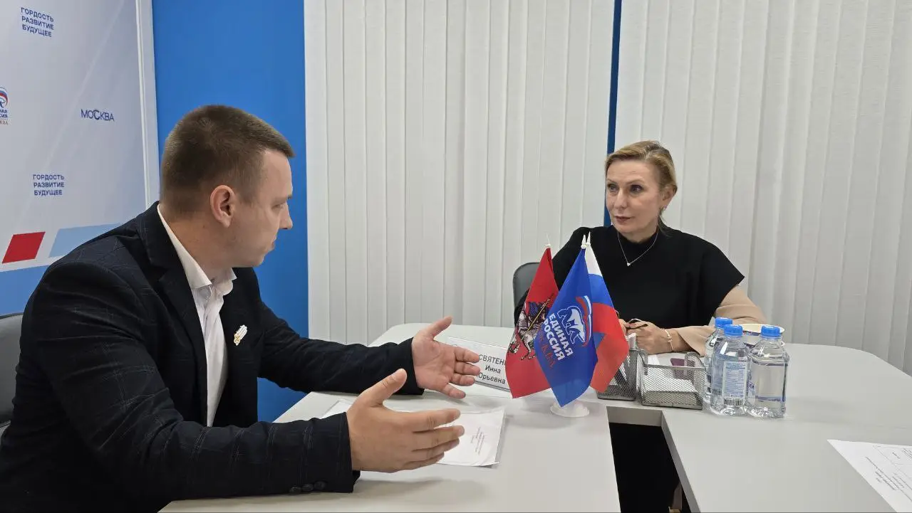 Сенатор Инна Святенко провела личный приём граждан
