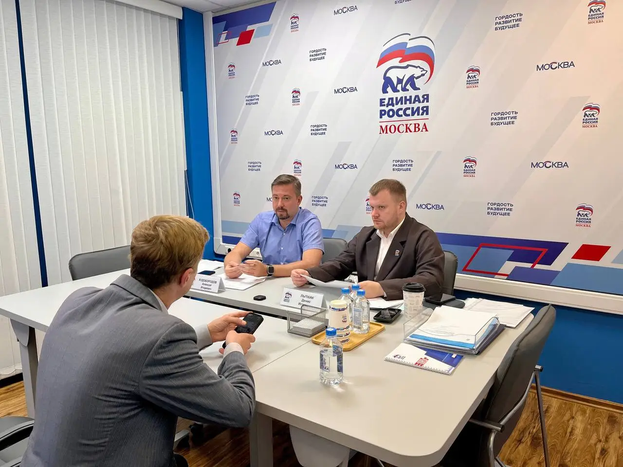 Жители Москвы получили правовую поддержку от «Единой России» и Роспотребнадзора