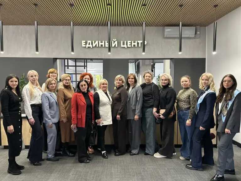 Социальные проекты, умный город и экология: участницы «Женского движения ЕР» вдохновились опытом развития столичного мегаполиса