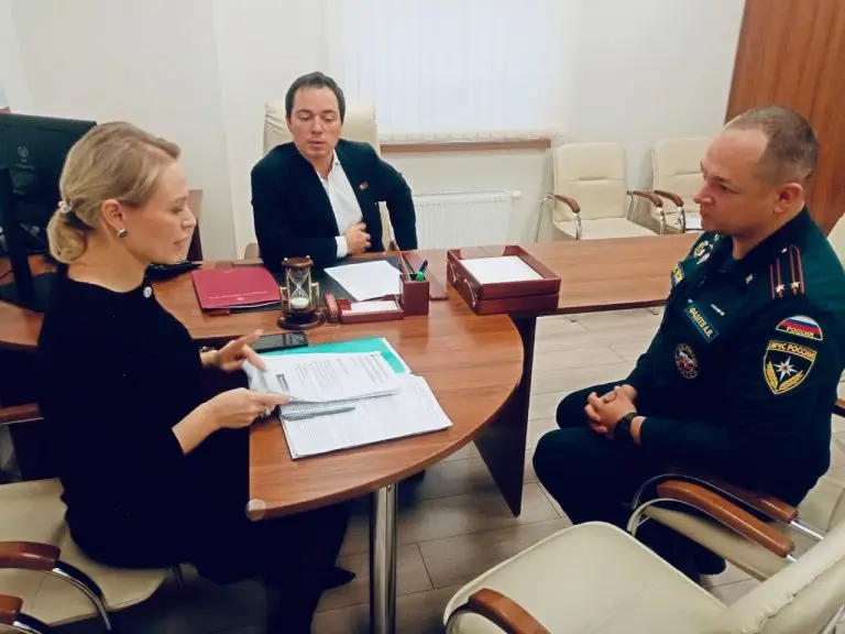Родион Газманов провел прием граждан в Мосгордуме по вопросам соцподдержки и экологии