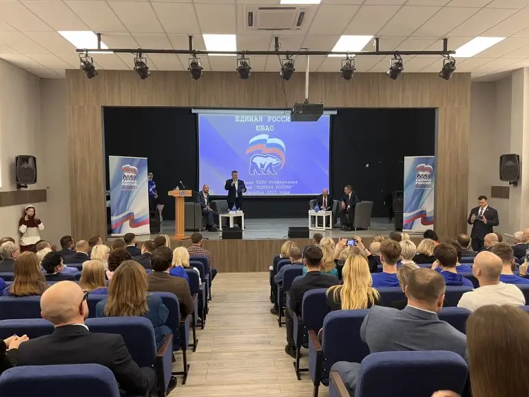 Петр Толстой: Через практику и прямое общение с людьми создадим ту самую народную программу, с которой пойдем на выборы