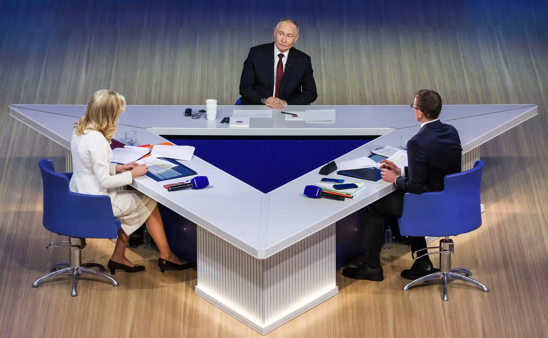 Владимир Путин попросил Правительство не продлевать мораторий на штрафы с целью поддержки строительной отрасли