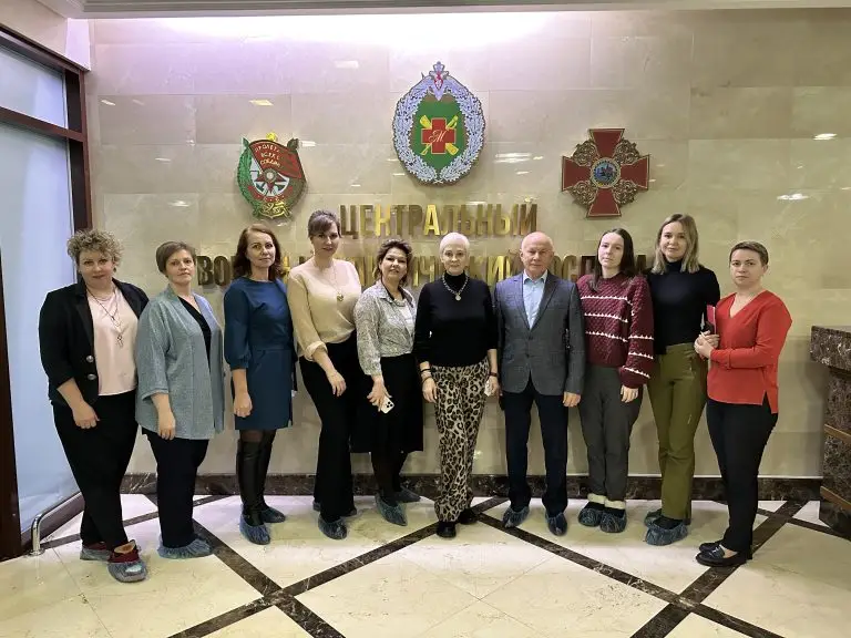 Активисты востока столицы навестили участников СВО в госпитале имени П.В. Мандрыка