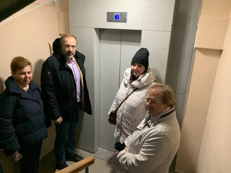 Депутат Анатолий Петрукович оказал содействие в сокращении срока начала капремонта дома на проспекте Вернадского