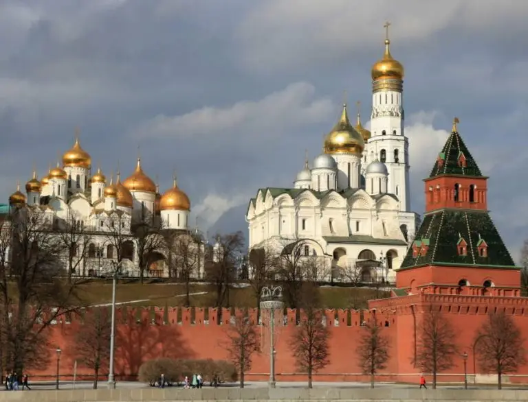 Алексей Шапошников поздравил москвичей с Крещением Господним