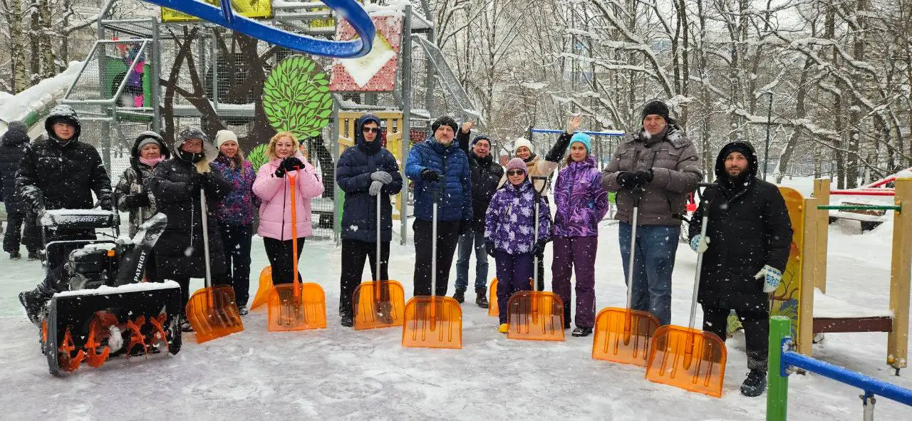 Муниципальные депутаты Северного округа Москвы вышли на субботники