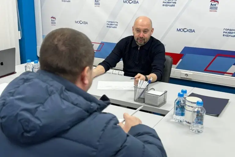 Алексей Кучмин провел прием жителей в региональной приемной «Единой России»