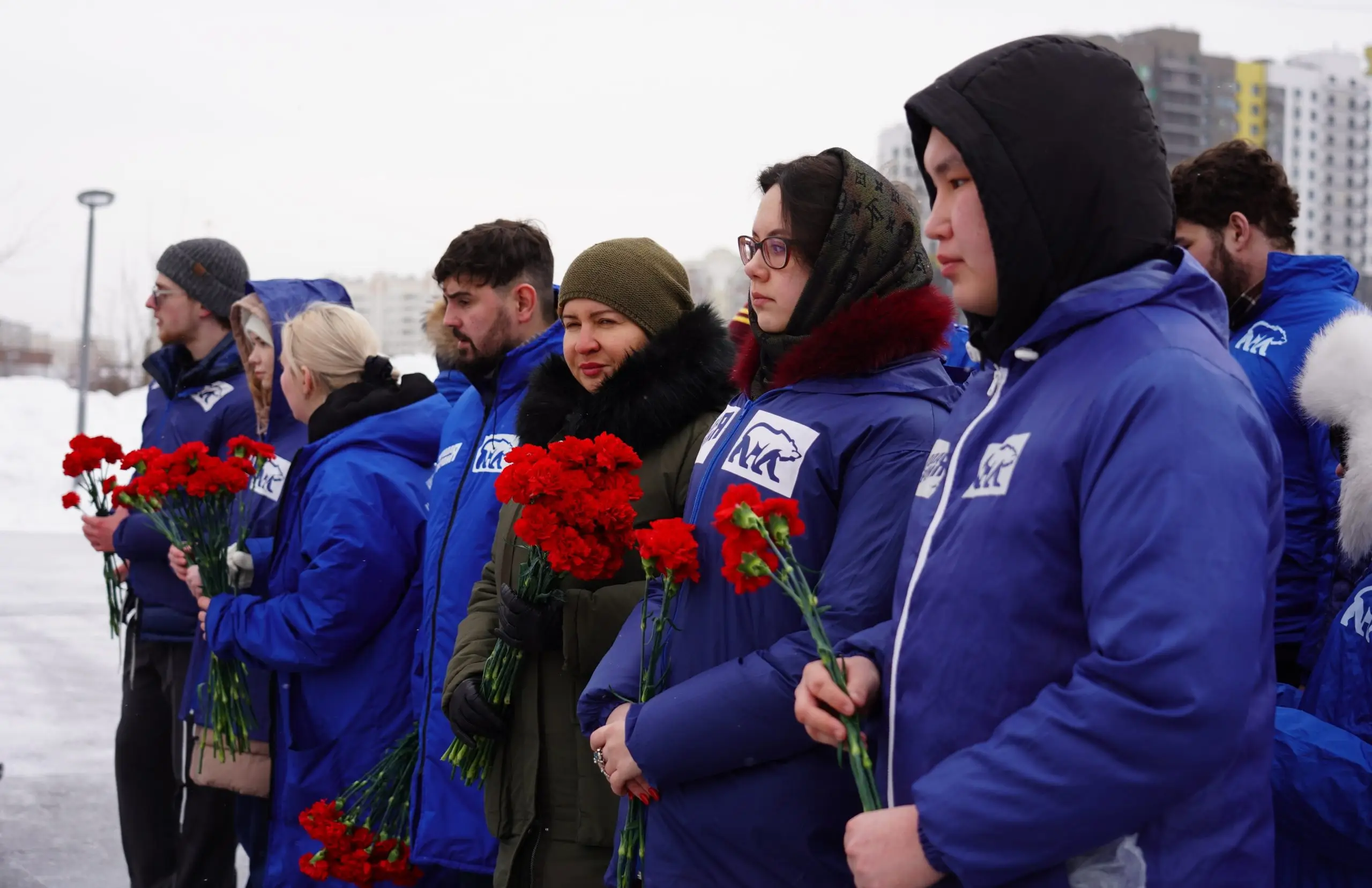 Молодогвардейцы провели памятную акцию, посвящённую Дню памяти воинов-интернационалистов