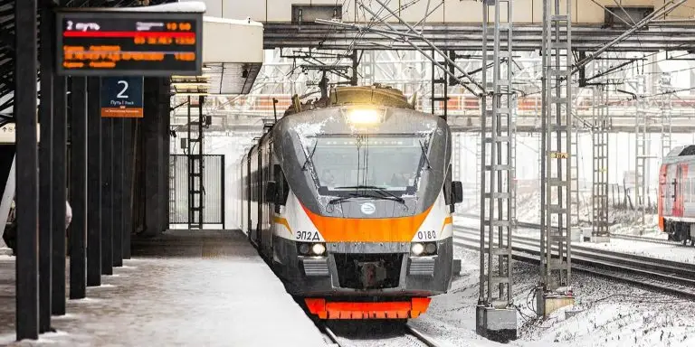 Мэр Москвы поддержал модернизацию 10 станций Ярославского и Павелецкого направлений