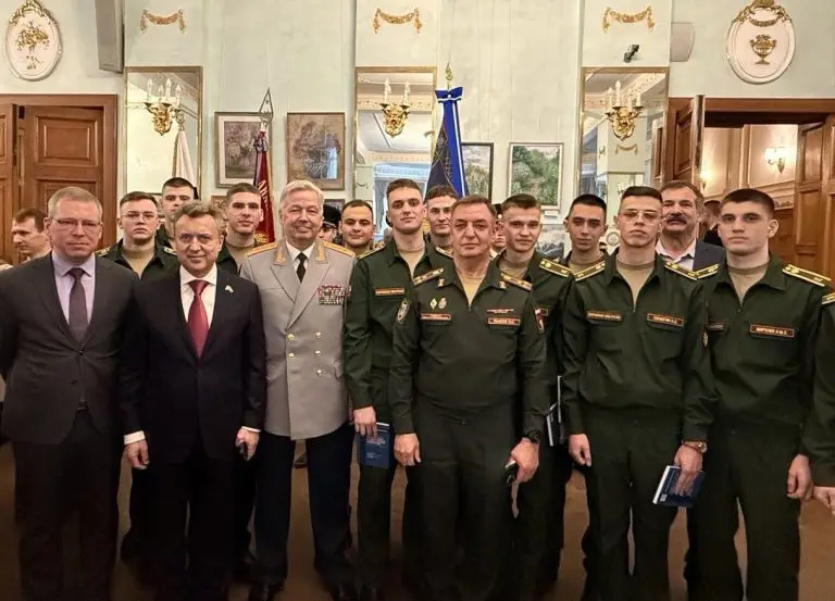 Анатолий Выборный: Для военных ученых-юристов нет границ