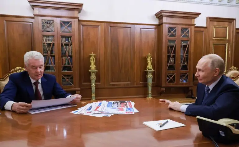 Владимир Путин включил Сергея Собянина в состав коллегии Военно-промышленной комиссии РФ