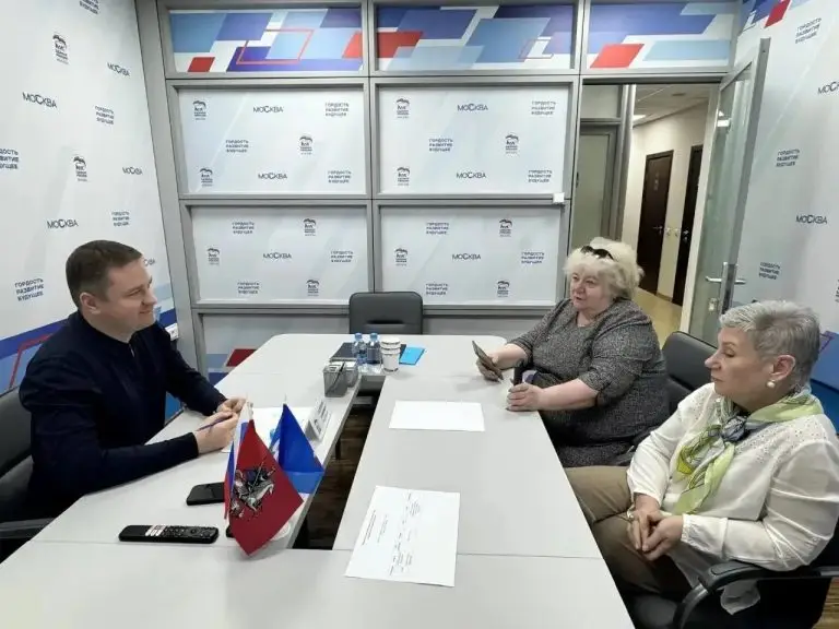 Александр Сапронов провёл прием граждан в региональной общественной приемной «Единой России»