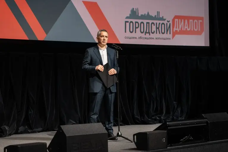 Журналист Олег Леонов: Использование технологий не должно приводить к искажению истории