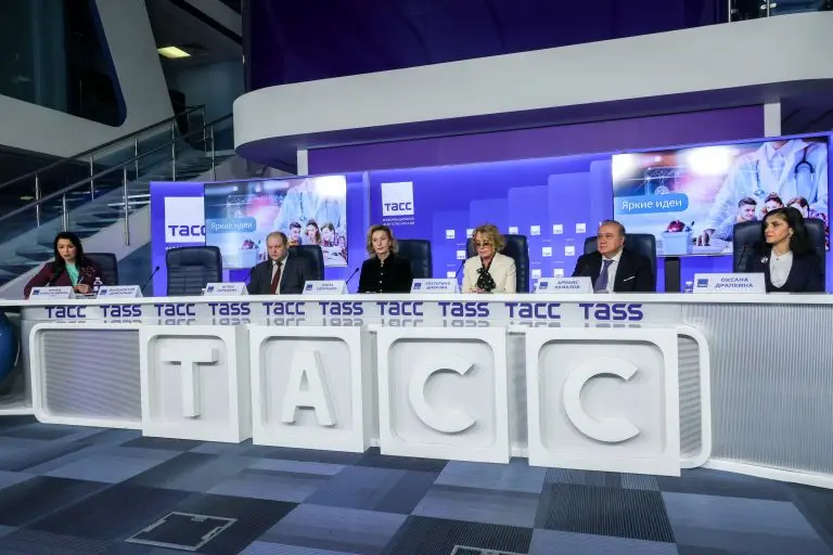 Инна Святенко: При поддержке «Единой России» будет реализован проект по поддержке молодых учёных «Медицина молодая»