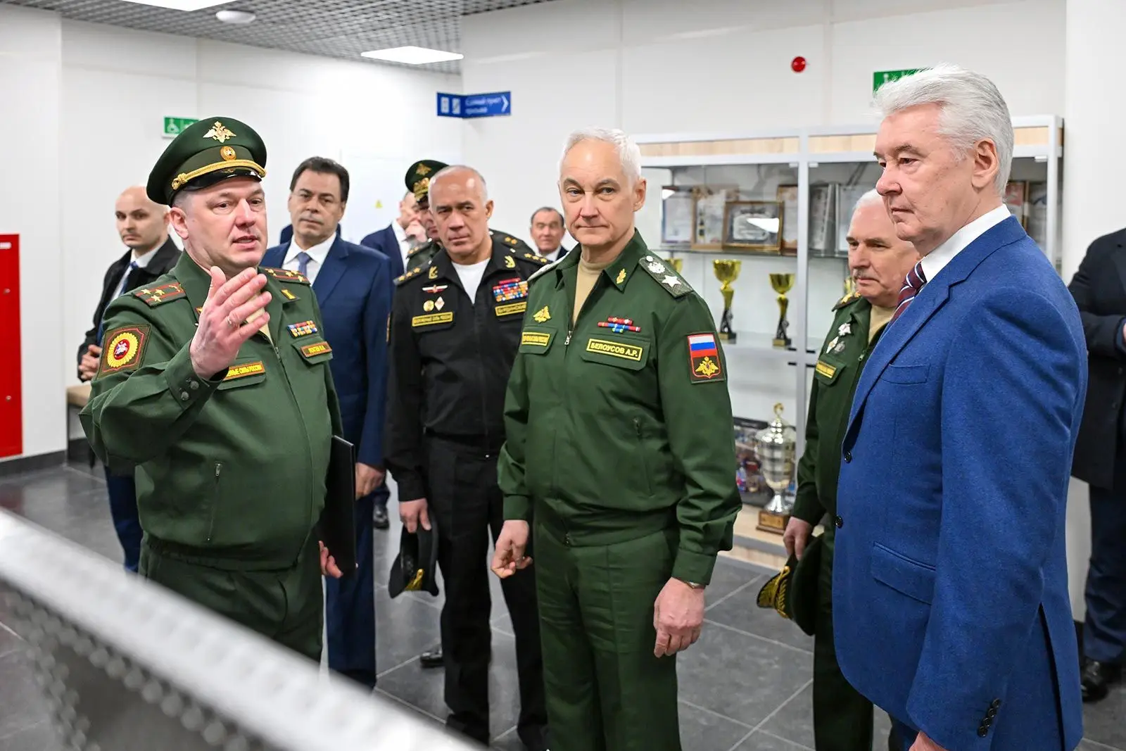 Собянин и Белоусов осмотрели новое здание военного комиссариата Москвы