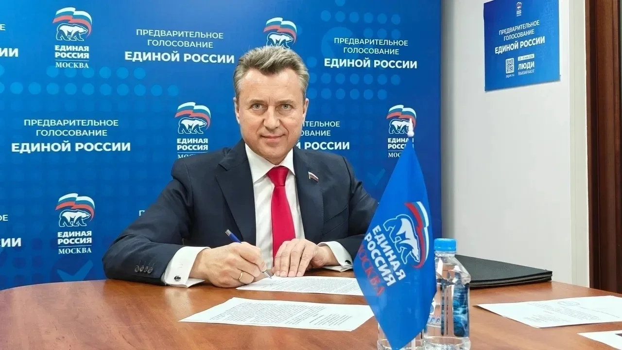 Депутат Госдумы Анатолий Выборный подал документы на участие в предварительном голосовании «Единой России»