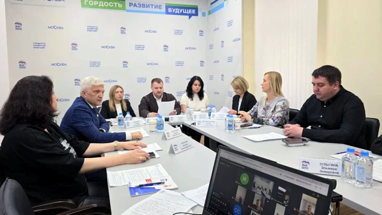 Эксперты Социального фонда России рассказали о мерах социальной поддержки участников СВО и их семей