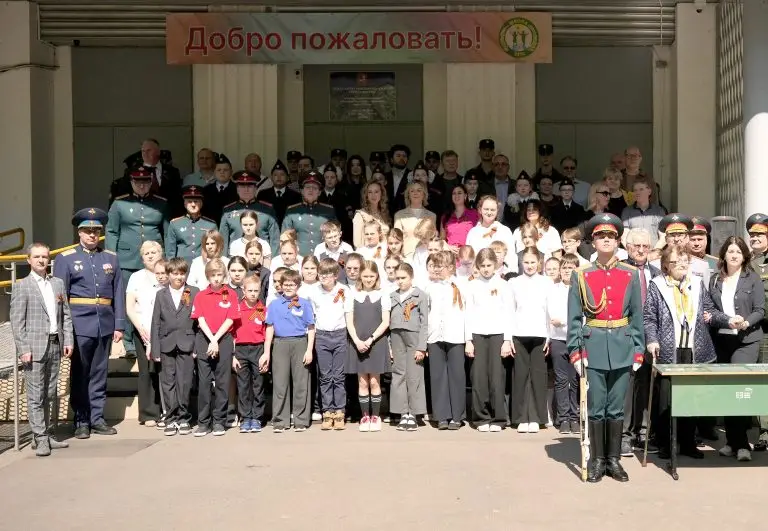 В школе №2115 открыли Парту Героя в память о генерал-лейтенанте юстиции Олеге Борисове