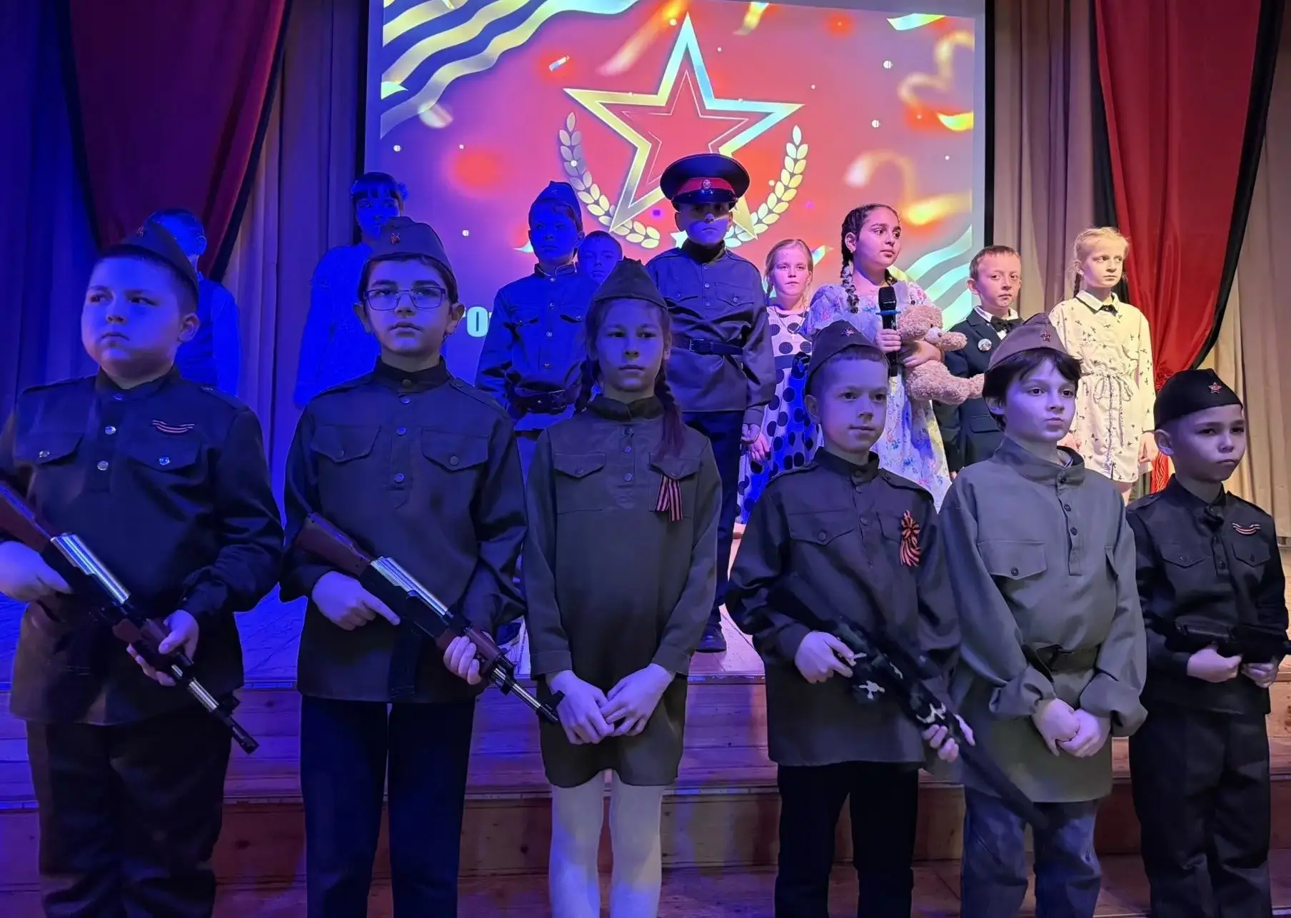 Концерт ко Дню Победы состоялся в Некрасовке