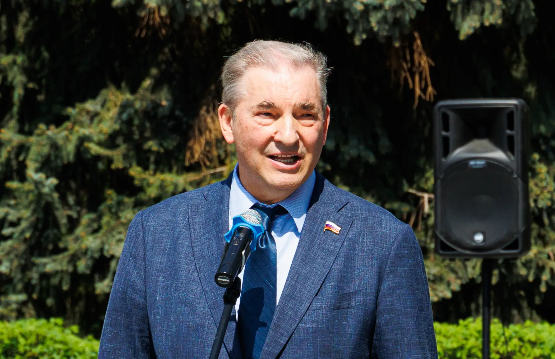 Депутат Госдумы Владислав Третьяк поздравил участников парада кадетов в Ивановском
