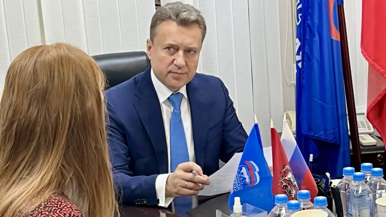 Анатолий Выборный: Москва и «Единая Россия» создают безопасную и комфортную образовательную среду