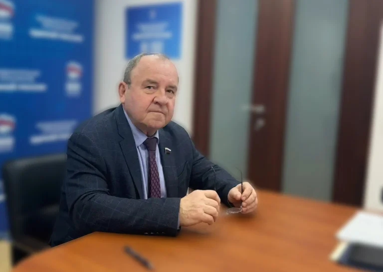 Виктор Селиверстов: Управляющим компаниям нужно с большим вниманием относится к вопросам жителей