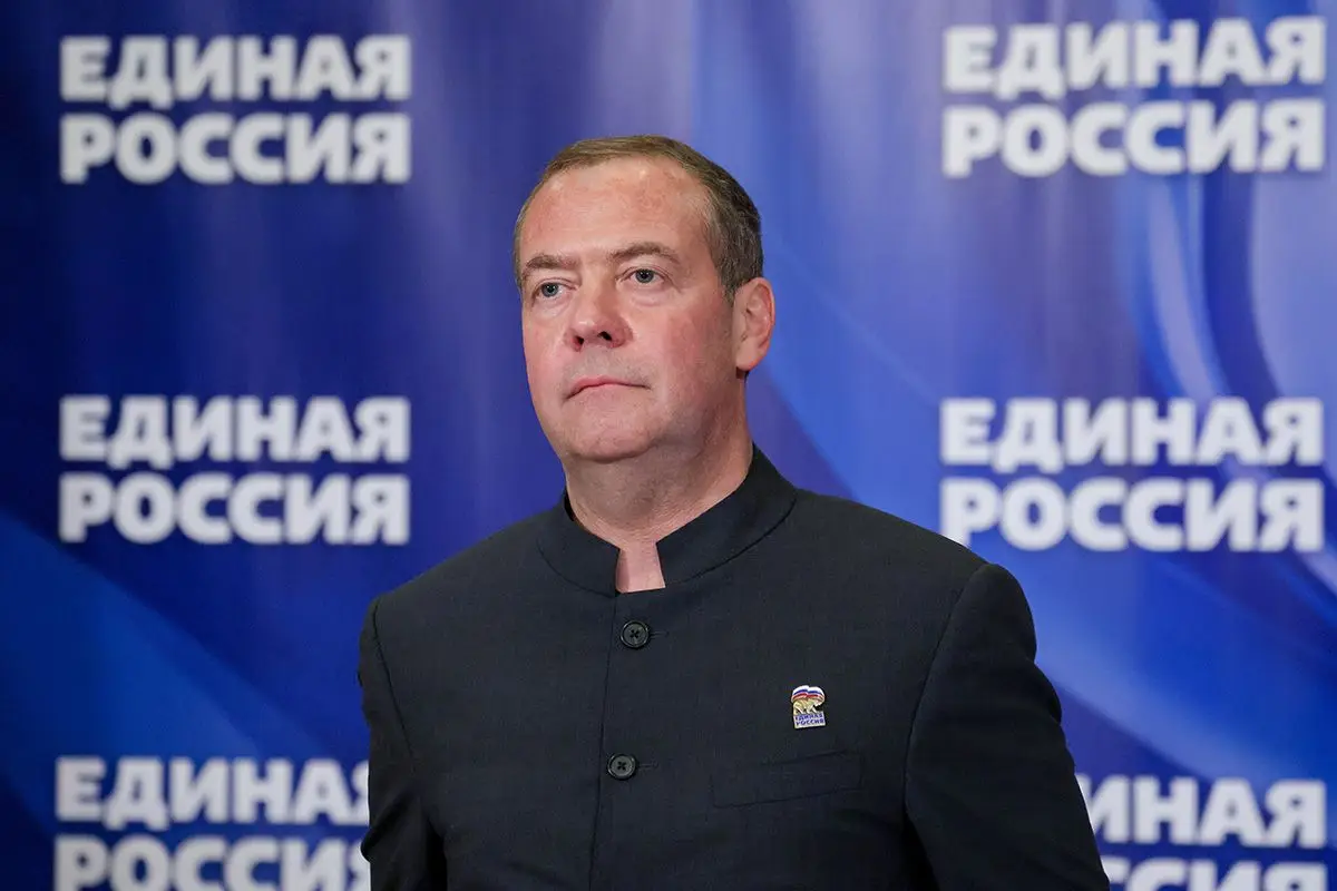 Дмитрий Медведев: Конкурс на предварительном голосовании «Единой России» в Госдуму составил почти 12 человек на место