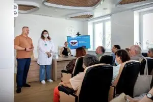 По инициативе директора Центра развития Евгения Андриенко стартовал цикл лекций о донорстве
