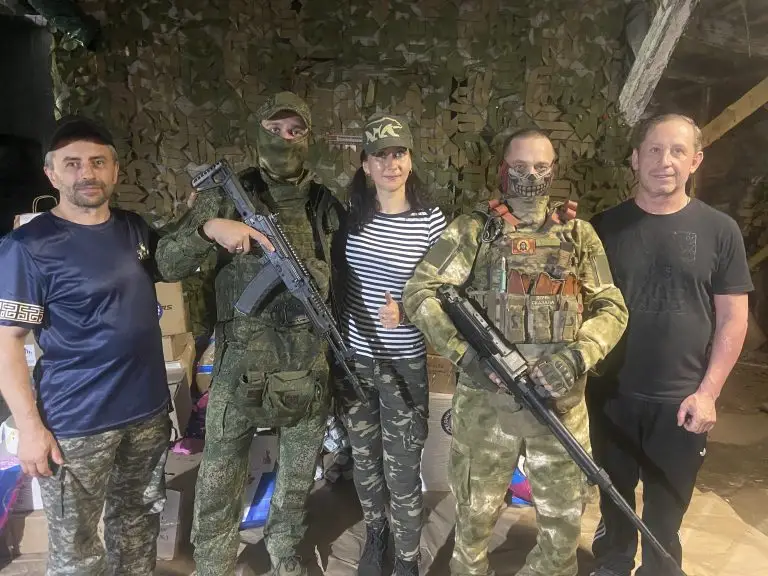 Ко Дню России единороссы запада Москвы доставили гуманитарную помощь на линию боевого соприкосновения