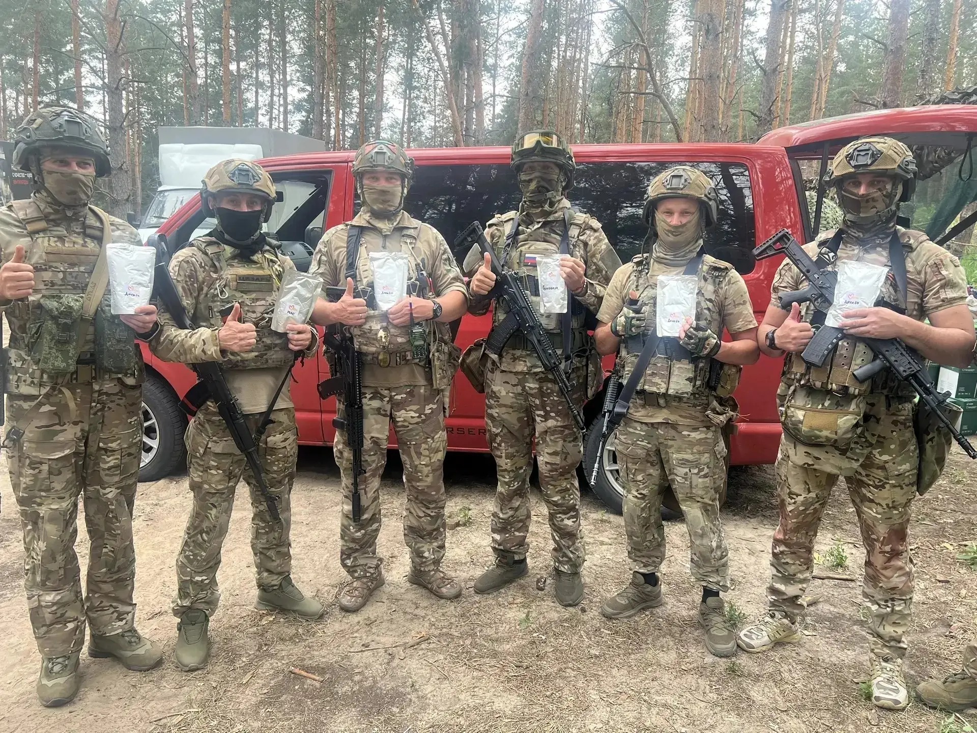 Активисты «Единой России» ЮВАО доставили бойцам под Луганск около пяти тонн гуманитарной помощи
