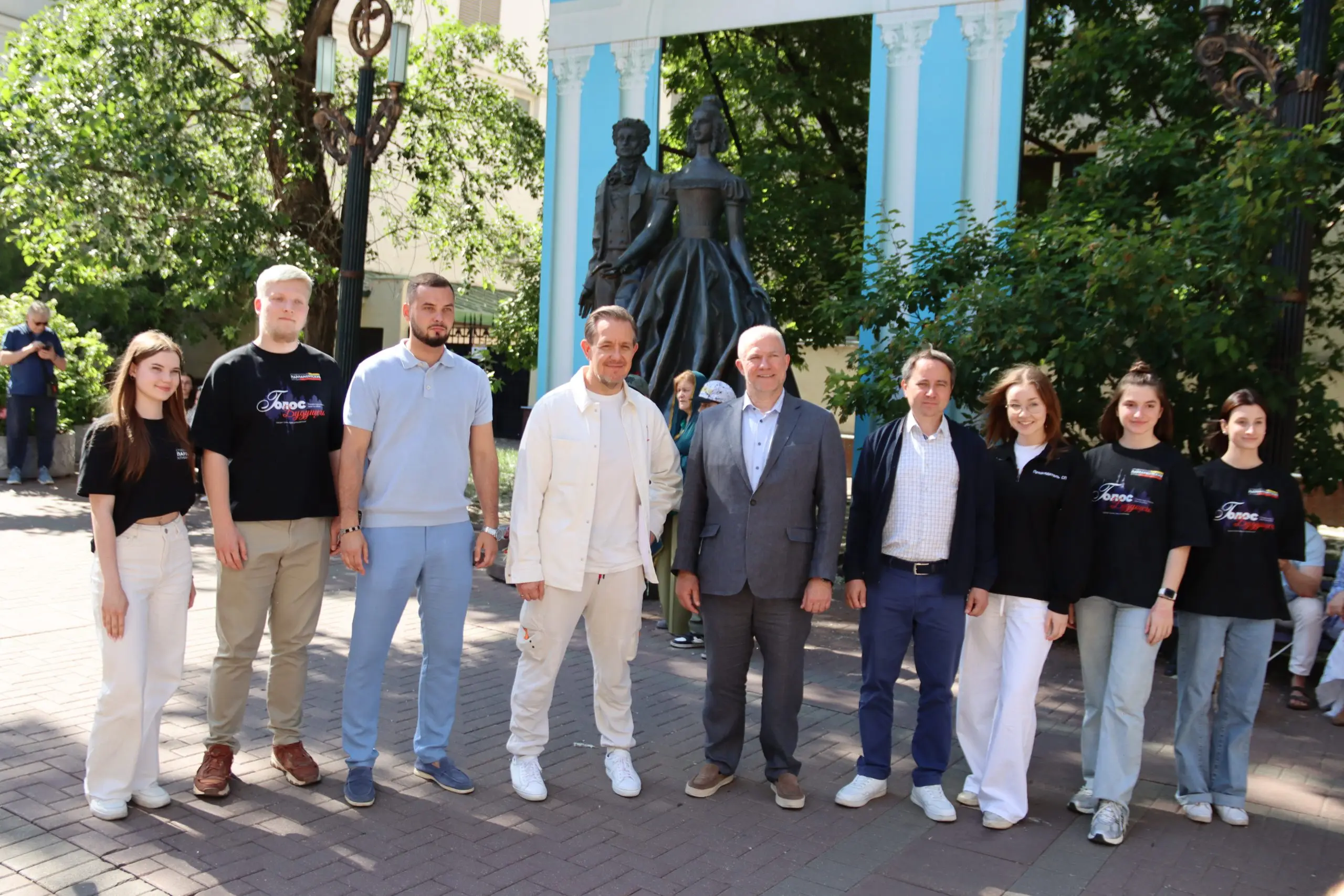 Общественные деятели и участники СВО приняли участие в культурно-просветительской акции в честь дня рождения Пушкина