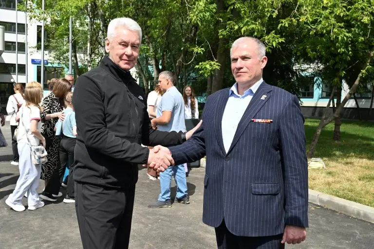Ветеран СВО Александр Шелковой: современные московские школы стали частью непрерывной цепочки подготовки кадров